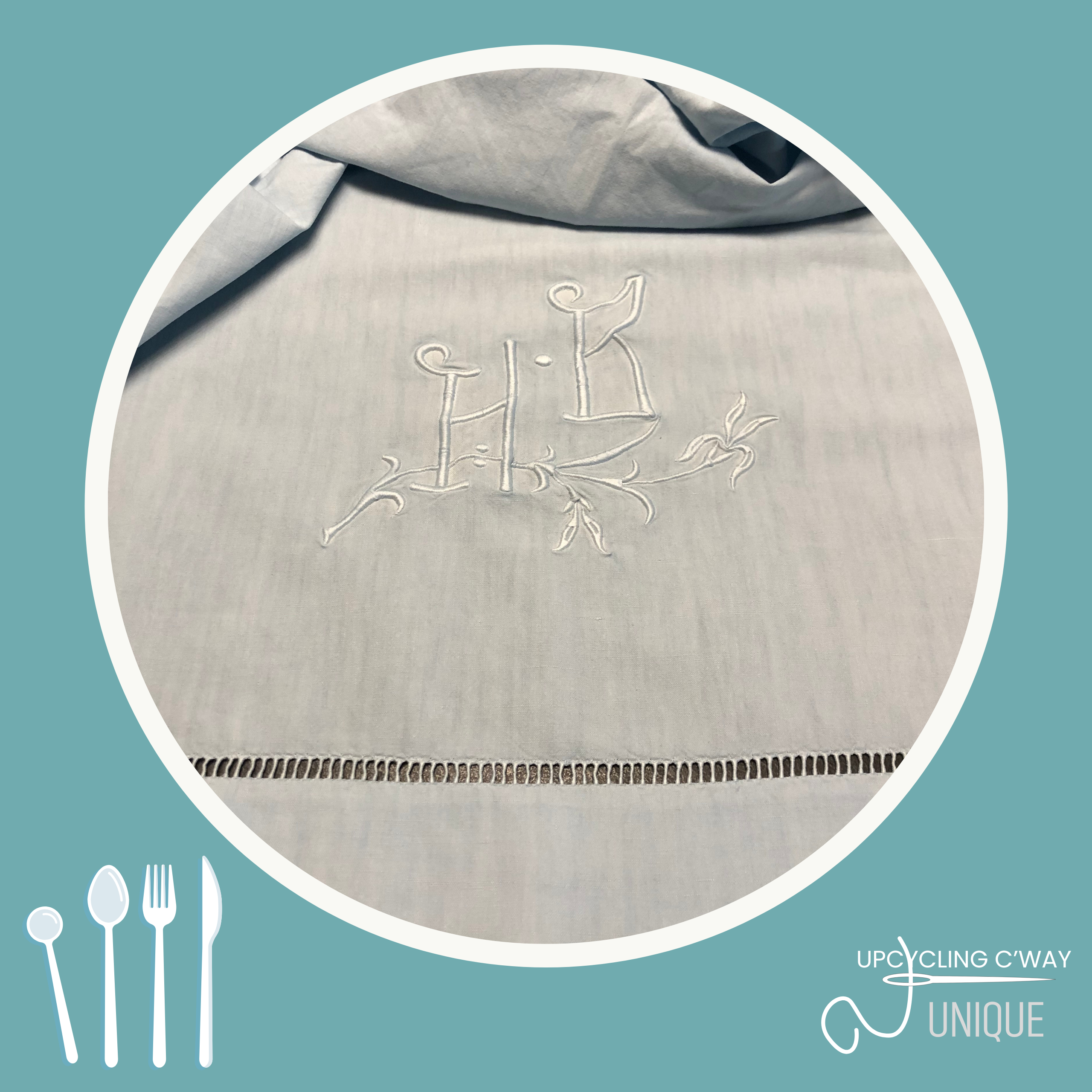 Nappe upcyclée bleu clair en coton ancien – Image 4